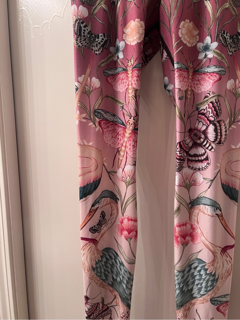 Yoga Democracy Pretty In Pink Full Length Leggings Size SMALL - Picture 5 of 12